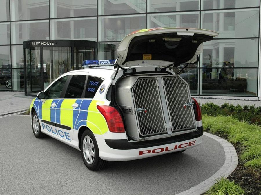  Peugeot 308 SW Police 2008 года  (фото 2 из 2)